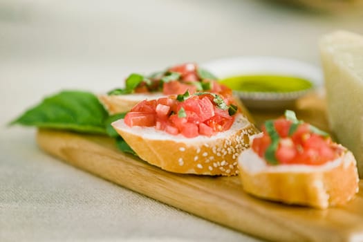 Close_up of bread garnished with tomato