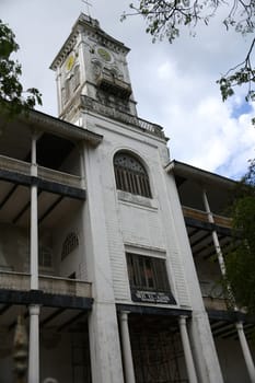 The historic Palace of Wonders or House of Wonders was a landmark in Stone Town,Zanzibar. It is tallest building in Stone Town and is located on the coast in front of the old town.
