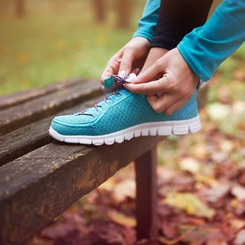 Good shoes is the basis for running