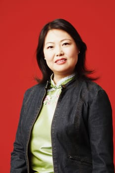 Portrait of a mid adult woman grinning