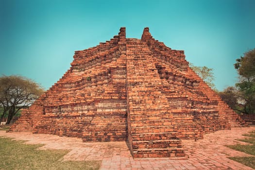 Wat Wora Pho.Ayutthaya historical park. .
