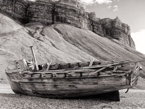 Boat wreck on Spitsbergen