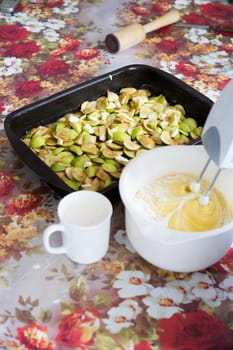 Getting apple pie ready for the oven