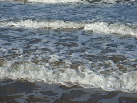 Waves on Martin beach in Plerin