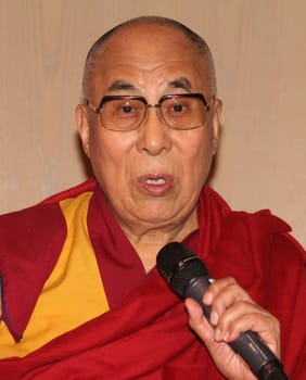 Dalai Lama Press Conference at CCH Hamburg