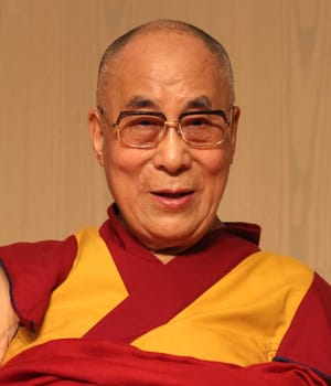 Dalai Lama Press Conference at CCH Hamburg