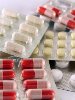 different kind of pills and tablets