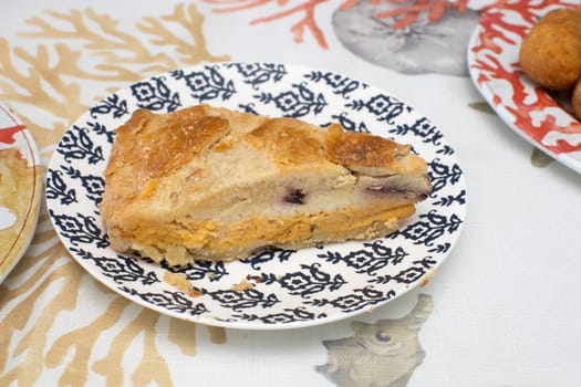 chicken  pie baked snake plate