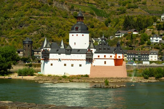 Pfalzgrafenstein Castle is a toll castle on the Falkenau island in the Rhine river near Kaub, Germany.