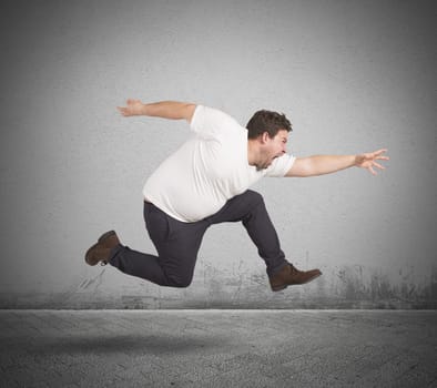 Fat and pissed man runs for diet