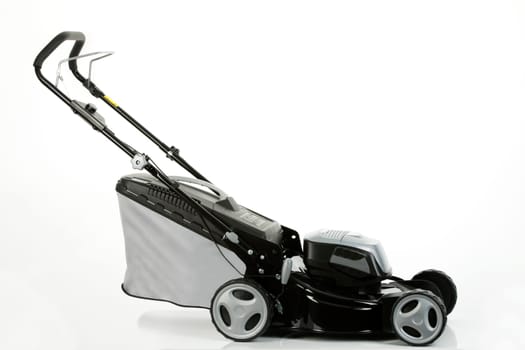 battery lawn mower