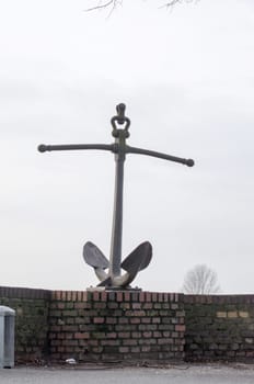 Anchor on a wall. Recording in Düsseldorf Kaiserswerth.