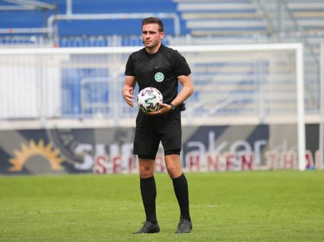 Tom Bauer DFB Football referee