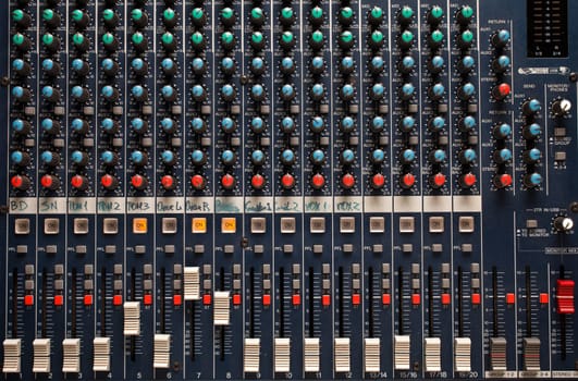 studio mixer detail