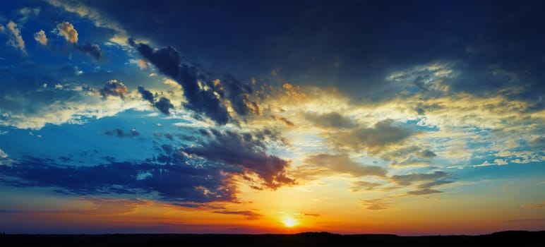 majestic sky sunset clouds panorama