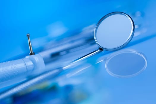 Stomatology equipment for dental care