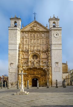View at the side portal of San Pablo church in Valladolid - Spain