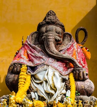 Ganesh (Ganesha) Hindu Elephant God of Success Statue worship culture