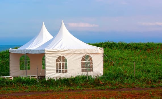 The Glamping on the Pacific coast in an ecologically clean place in Russia. Kamchatka.