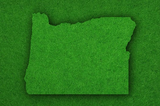 Map of Oregon on green felt