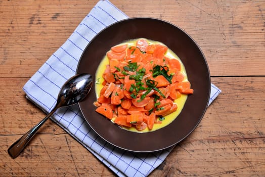 Prepare möhern carrots