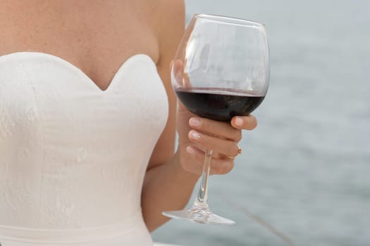 drink and cheeers in a weeding day