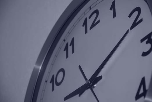 Eine Analoge Uhr. Fotografiert mit einer Nikon D80