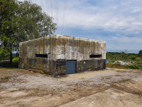 2WW bunker outside in Velbert was the Krupp night glow system