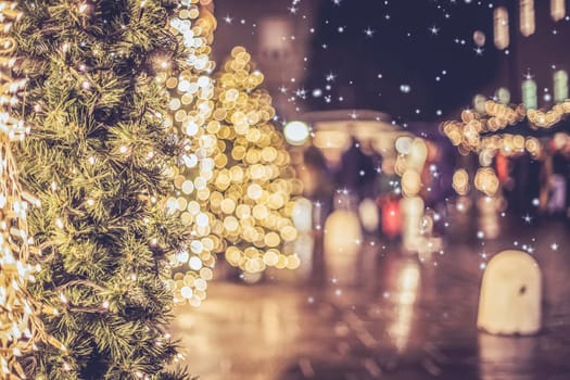 Christmas market in Salzburg, lights and city flair