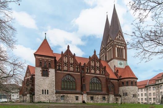 General view of the former religious church in Berlin-Lichtenberg. Designed by Ludwig von Tiedemann, 1903-1905, erected by Robert Leibnitz. .