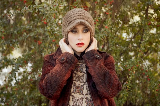 Beautiful young woman portrait, close up outdoor