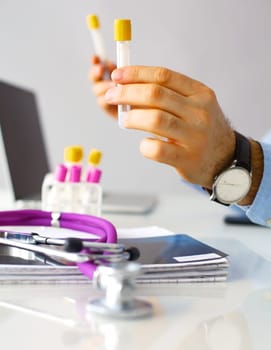 Professional doctor working in hospital office or clinic with other doctors, nurse and surgeon. Medical technology research institute and doctor staff service ... Ver más