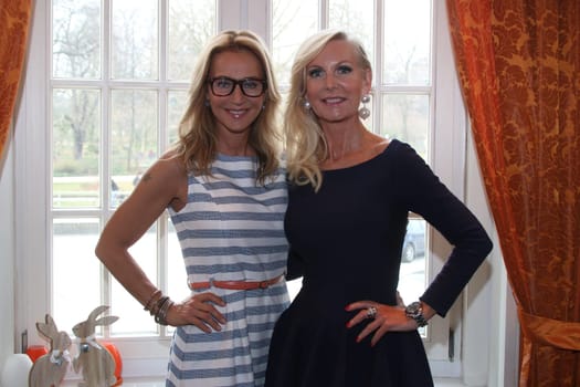 Caroline Beil,Marion Fedder,Ladies Brunch In the Tarantella on St. Stephen's Square for the good cause