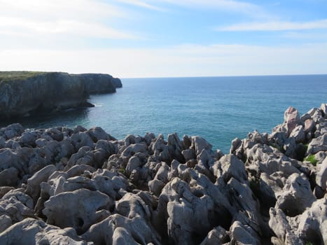Beautiful cliffs of great size and spectacular beauty