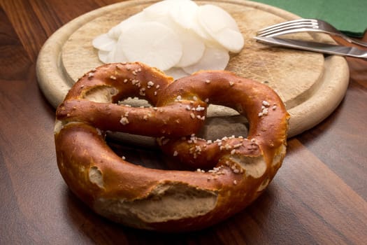 Brezen and Radi - a vegetarian,Bavarian bread