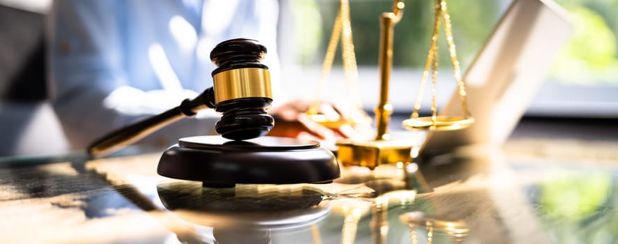 Legal Court Technology At Trial. Lawyer Tech