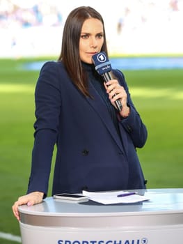 TV Sport Moderatorin Esther Sedlaczek