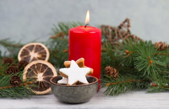 Cinnamon stars, traditional german christmas cookies, gingerbread, empty copy space
