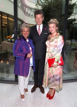 Hannelore Lay, Thies Sponholz ,   Eva Habermann,. Indian Summer Festival  from  Stiftung Kinderjahre ev and   The Fontenay  Hamburg