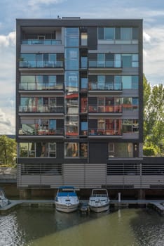 New modern residential building in the west port of Frankfurt am Main