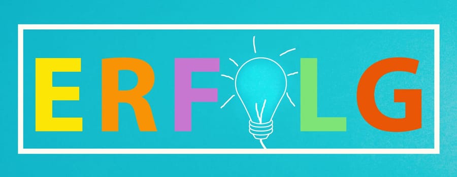 The word success is standing in german language on a blue colored background, light bulb between the letters
