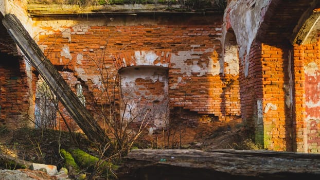 ruins of a copper mine building on Bodmin moor