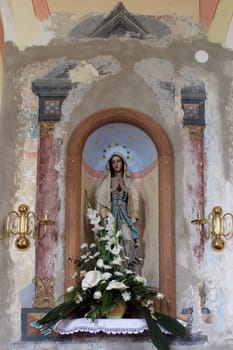 Virgin Mary Queen of the Holy Rosary, Church of St. Martin in Breznicki Hum, Croatia