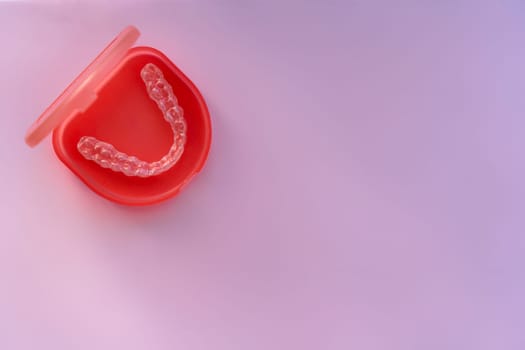 Orthodontological individual aligner for bite correction.