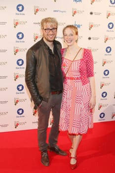 Tobias Rosen,Nela Schmitz,photo opportunity at the Jubilaeums-Event 2000 episodes Red Roses,Knight Academy Lueneburg,24.04.2015