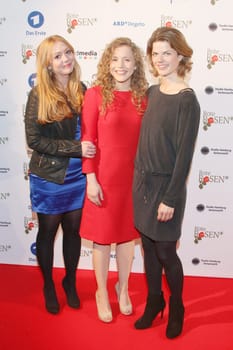 Joanna Semmelrogge,Lara Maria Wichels,Annekathrin Bach,photo opportunity at the Jubilaeums-Event 2000 episodes Red Roses,Knight's Academy Lueneburg,24.04.2015