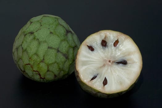 Cherimoja  Annona, cherimola