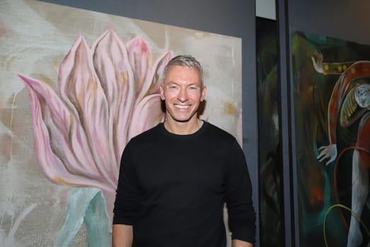 Artist Maximilian Magnus Vernissage . Exhibition of the artists   in the D1 Gallery Hamburg