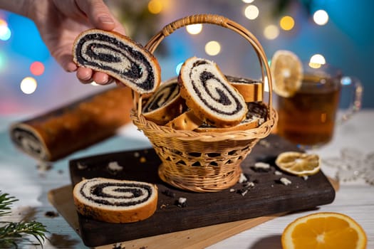 Decorative arrangement with slices of cake for the winter holidays