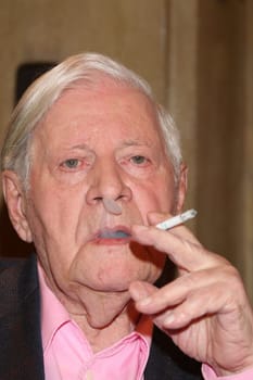 Helmut Schmidt as a guest of Sandra Maischberger,People at Maischberger,27.04.2015,Hamburg